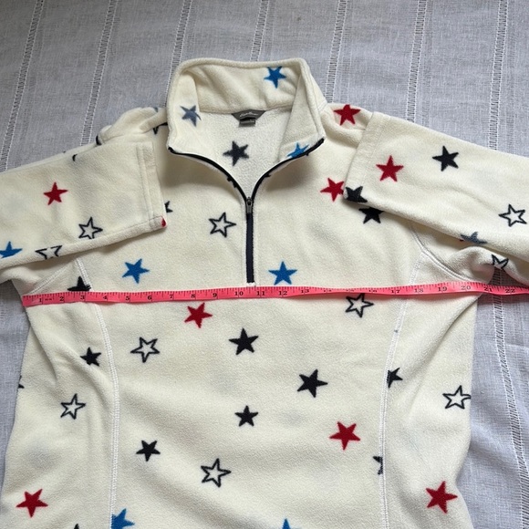 Eddie Bauer Cream Star Patterned Fleece Pullover - Picture 6 of 10